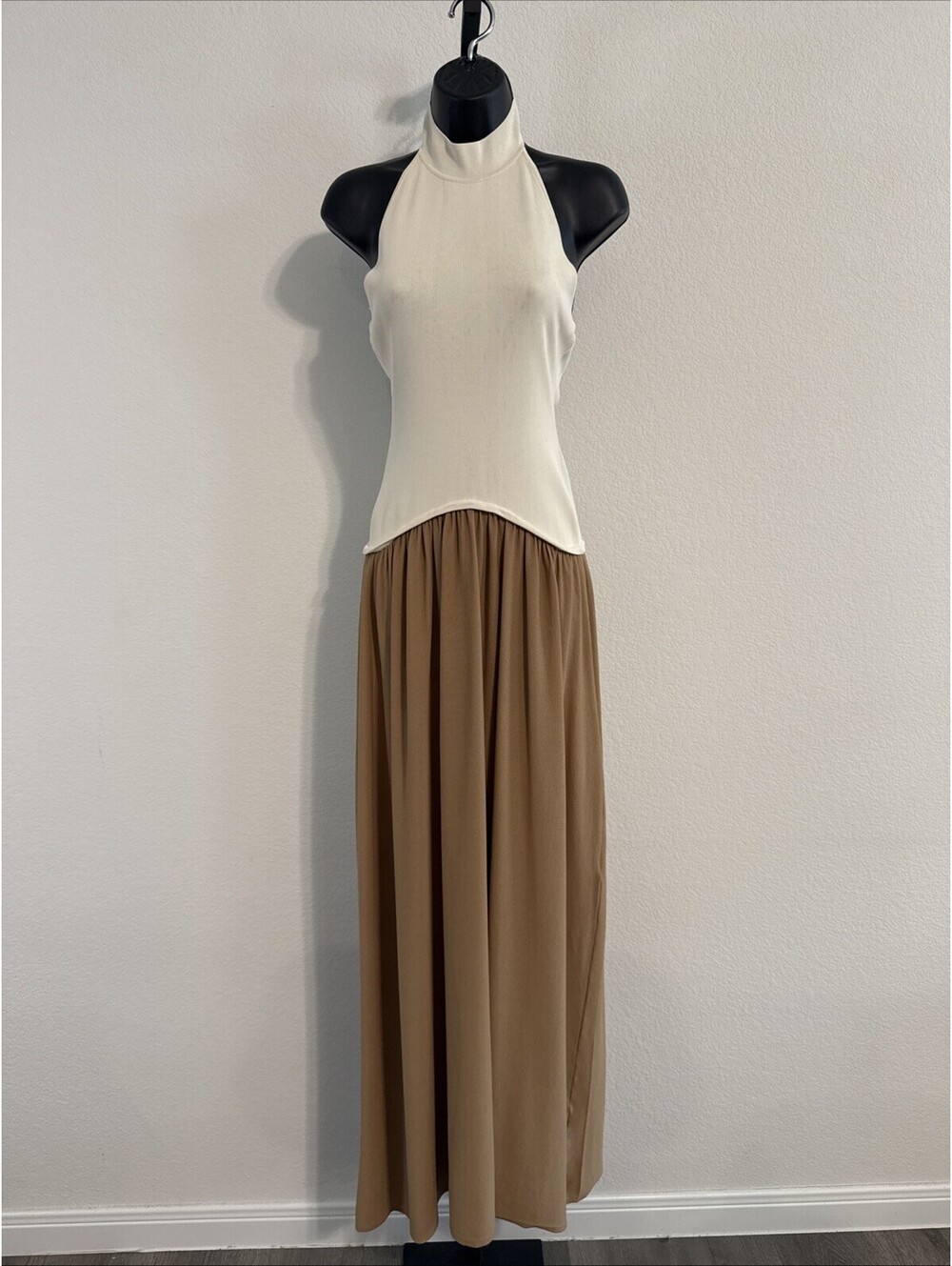 Solid & Striped Soglio Halter Dress in Ecru & Camel SMALL (FLAW)